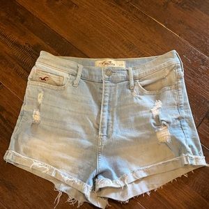 Hollister High Rise Jean Short